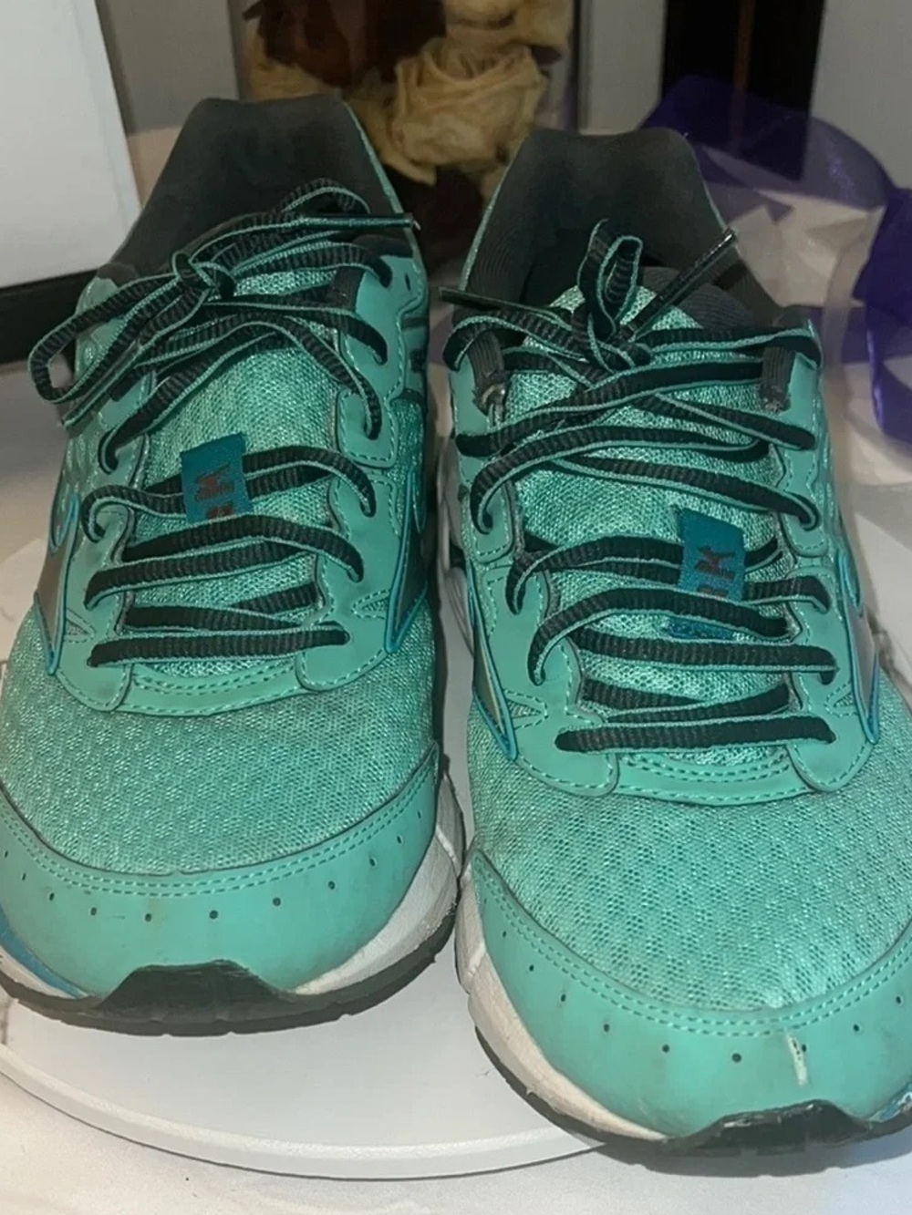 Women’s Teal Athletic Running Shoes - Comfortable Breathable Design